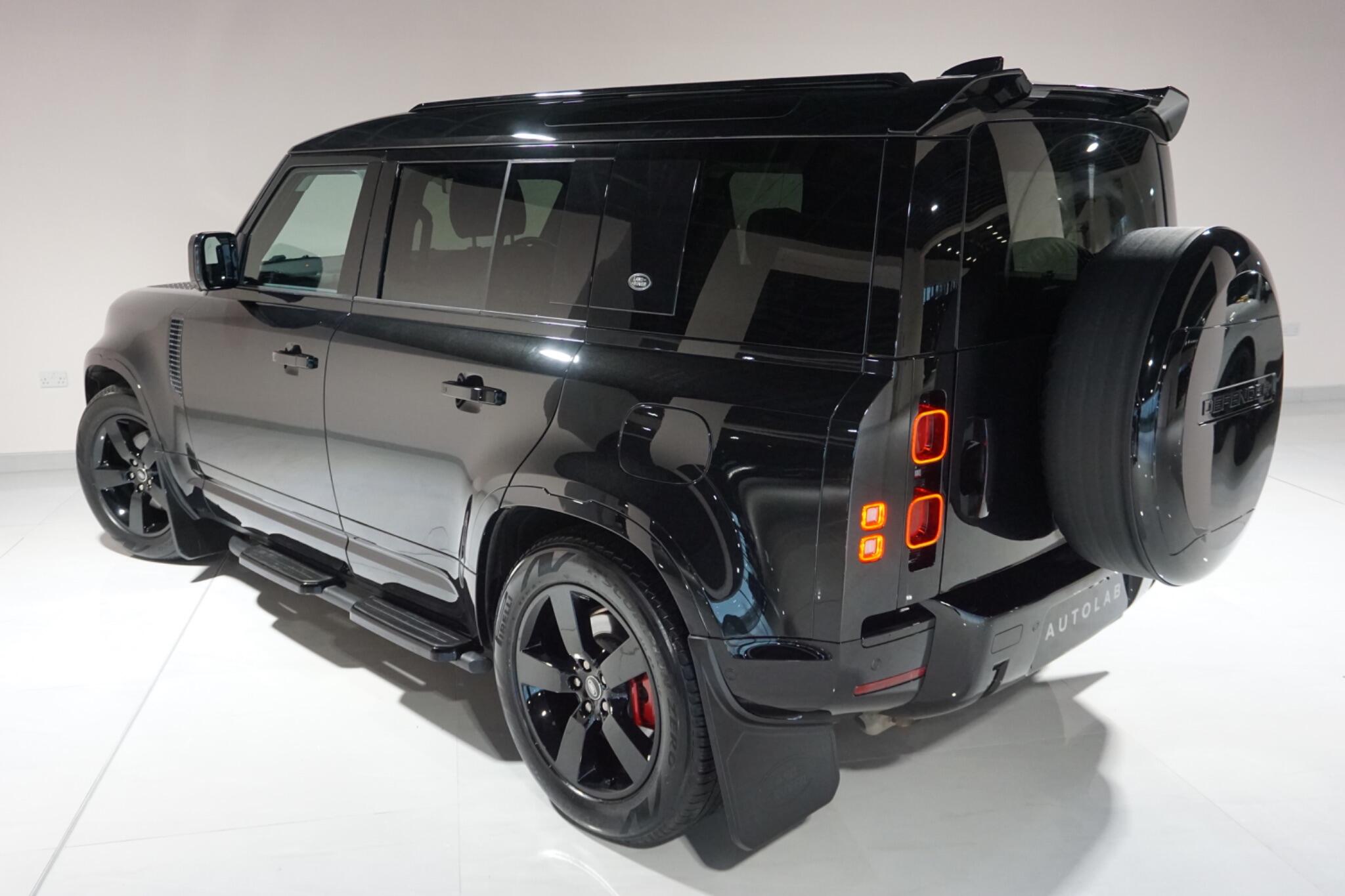 Land Rover Defender 110 2.0 P400e 15.4kWh XS Edition SUV 5dr Petrol Plug-in Hybrid Auto 4WD Euro 6 (s/s) (404 ps)